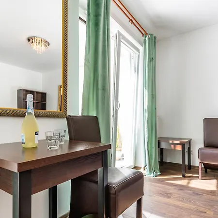 公寓 Kopernik Park *