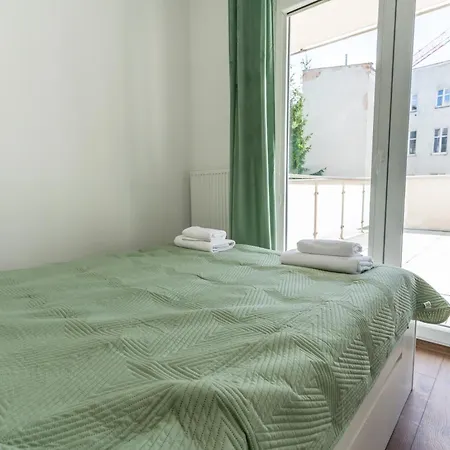 Kopernik Park Apartament *